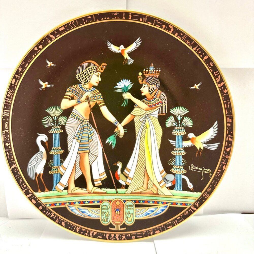 Vintage Egyptiana : 8.5 in Decorative Deity Love Pair Made in Egypt
